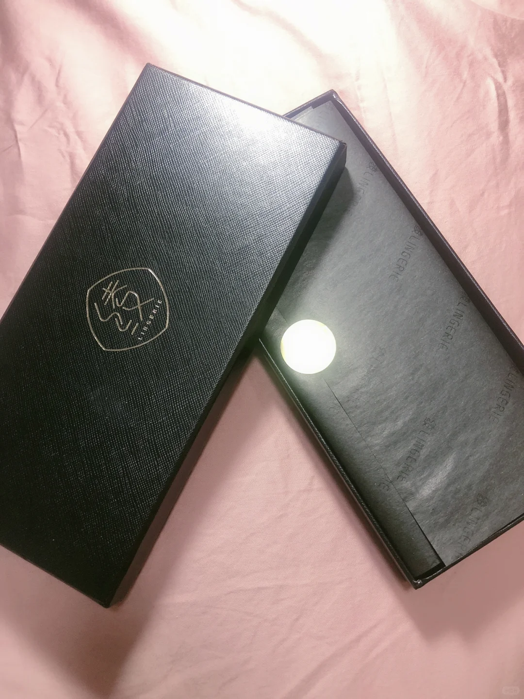 黑丝便宜的和贵的有什么不同？|丝袜推荐