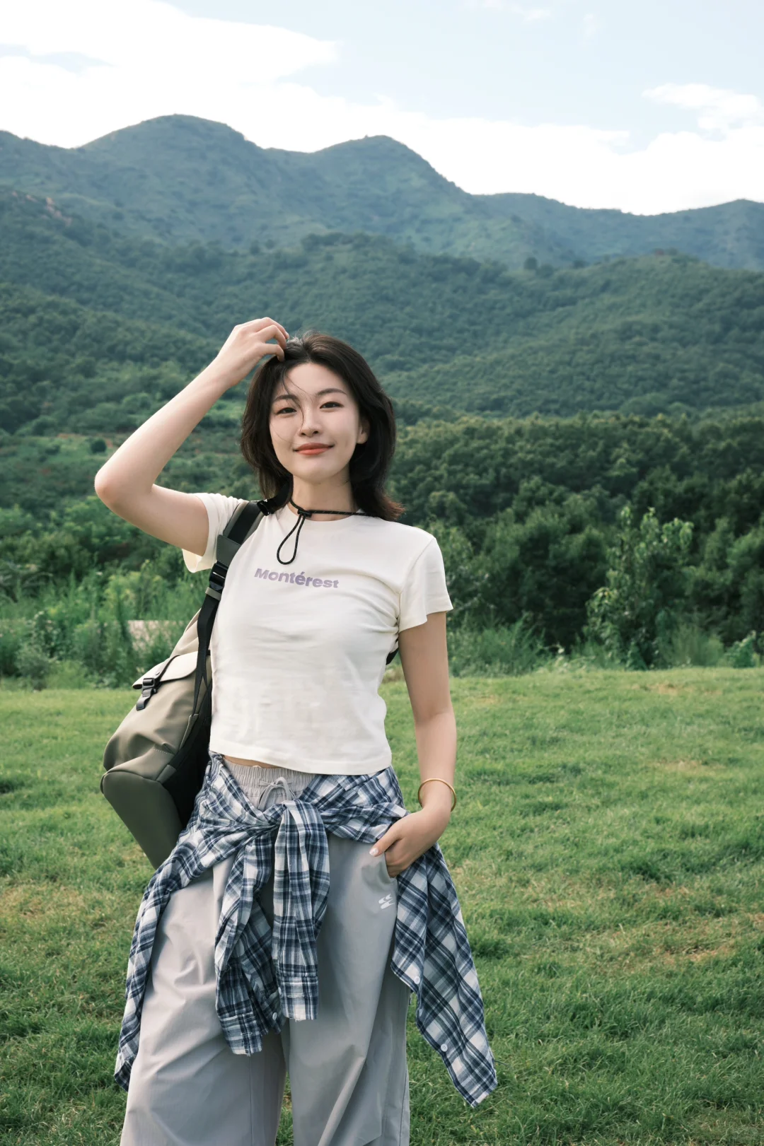 这大概就是我富士相机里的山野少女吧