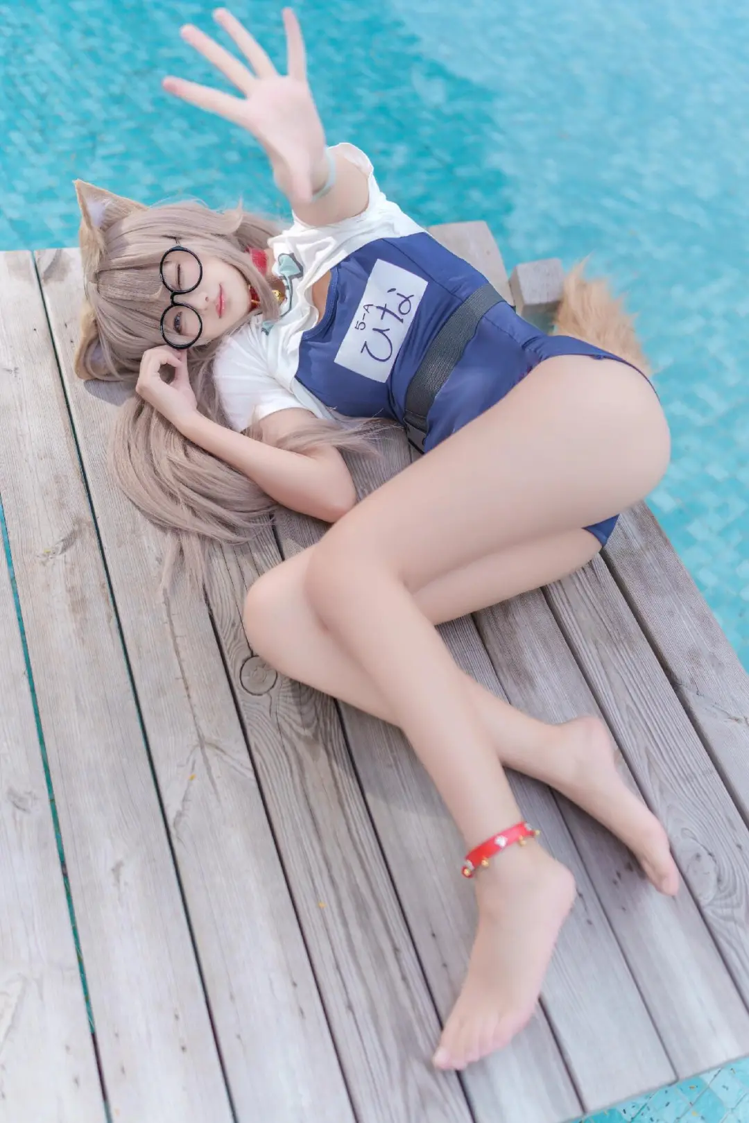 可爱宝宝黄豆粉～～～泳池里！