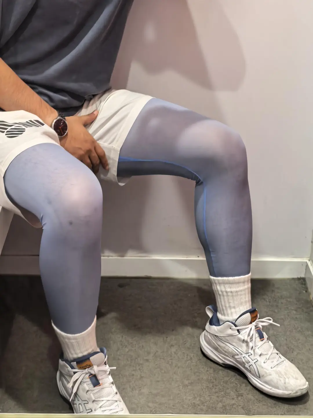 穿这样的打底来健身