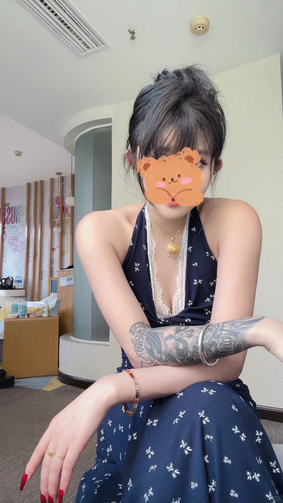 小妈风穿搭，人妻感十足