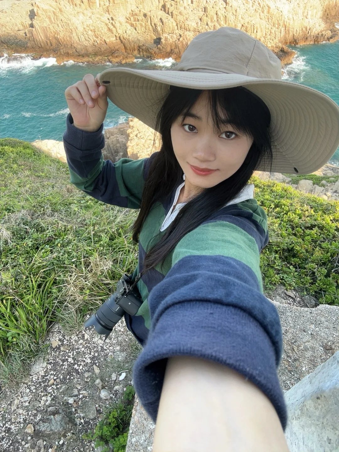 徒步1年，我发现玩户外的女生都有点“粗旷”