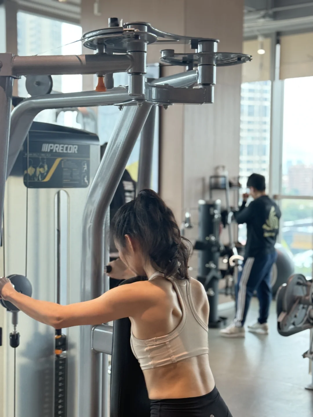 大沥女会员薄肌女孩