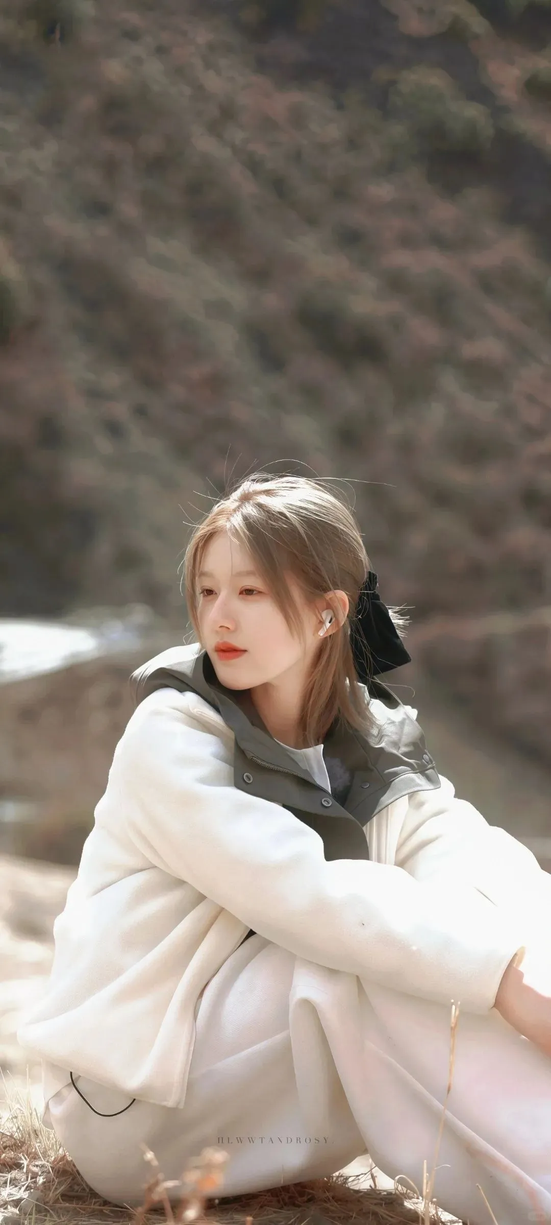 𝑺𝒉𝒂𝒓𝒆｜露思全屏壁纸