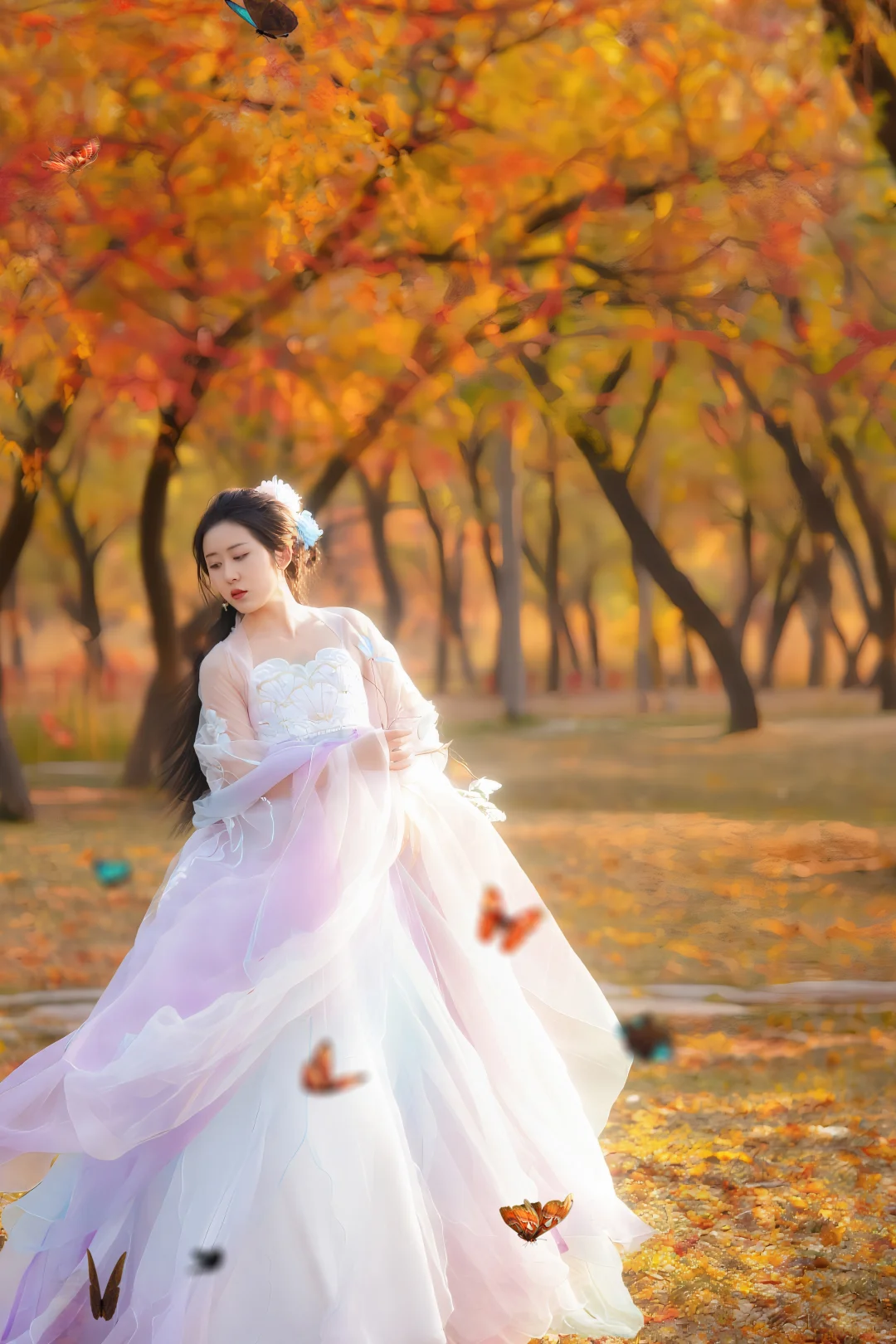 落叶在秋意来的那刻成精了！