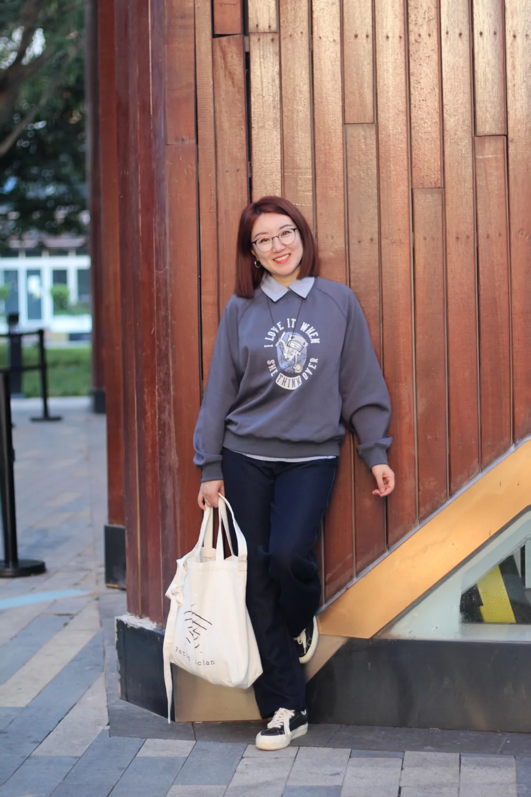 42岁丨秋天的松弛感是卫衣给的🍂