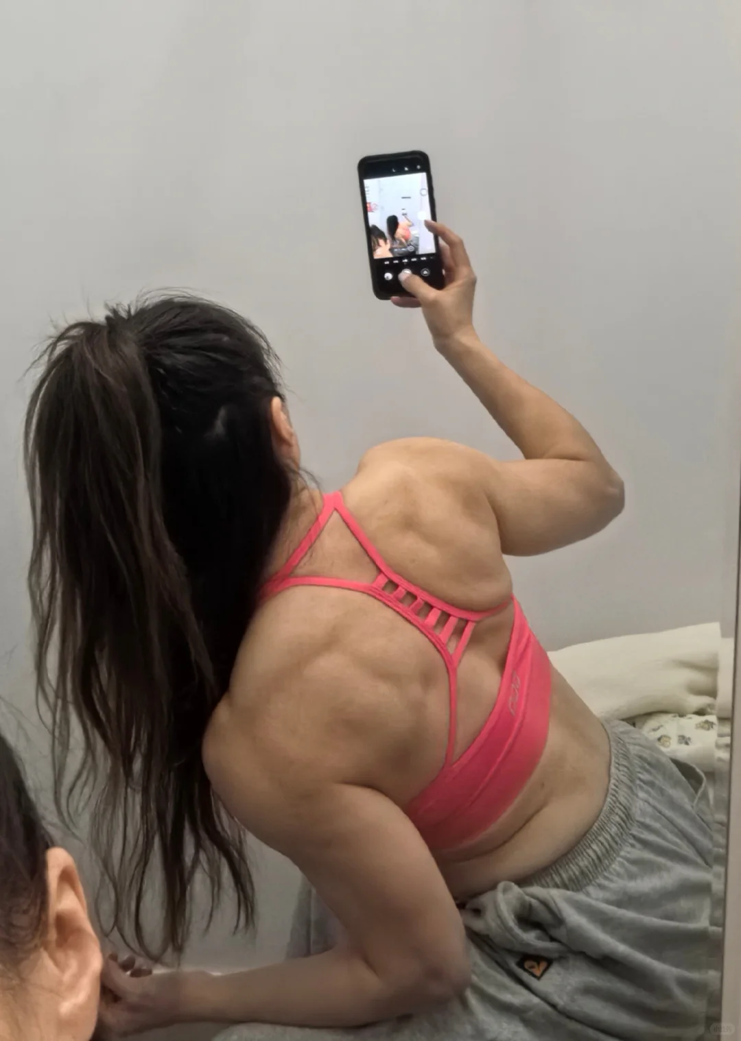 薄肌女孩 | 背背背背背背背