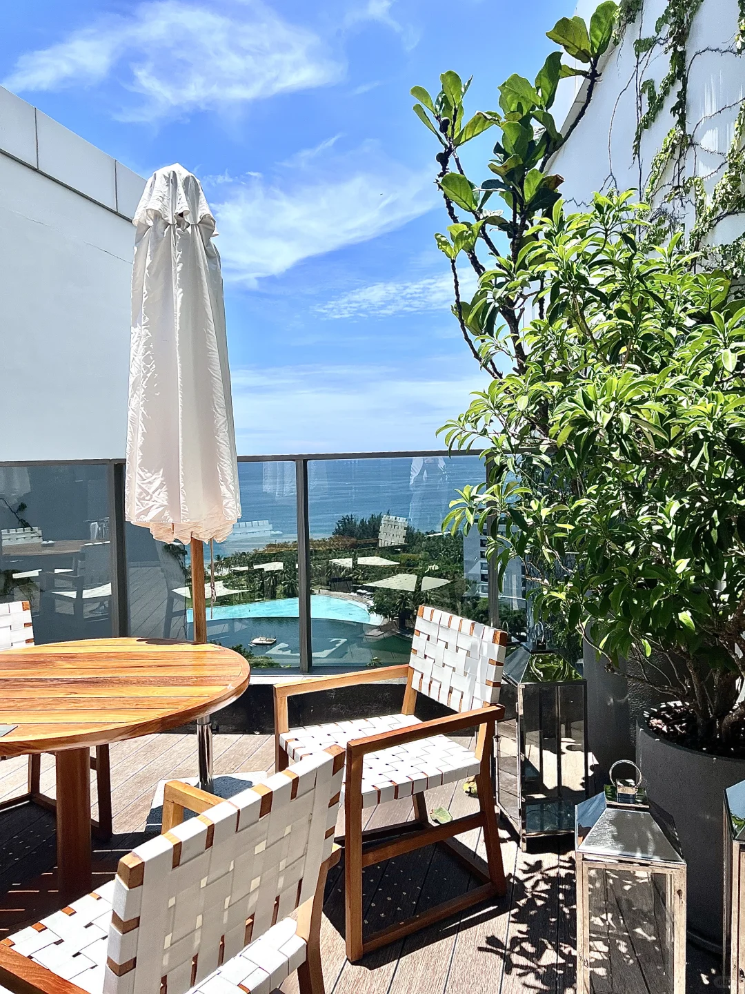 三亚度假之泳池篇～⛱️