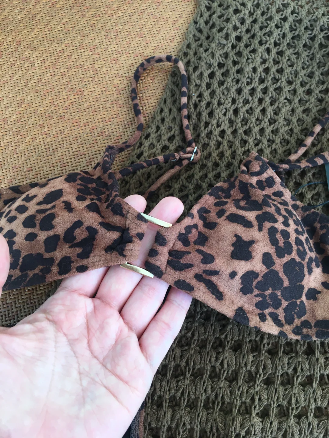 冬天温泉C位泳衣战袍♨️豹纹比基尼鲨疯了🔥