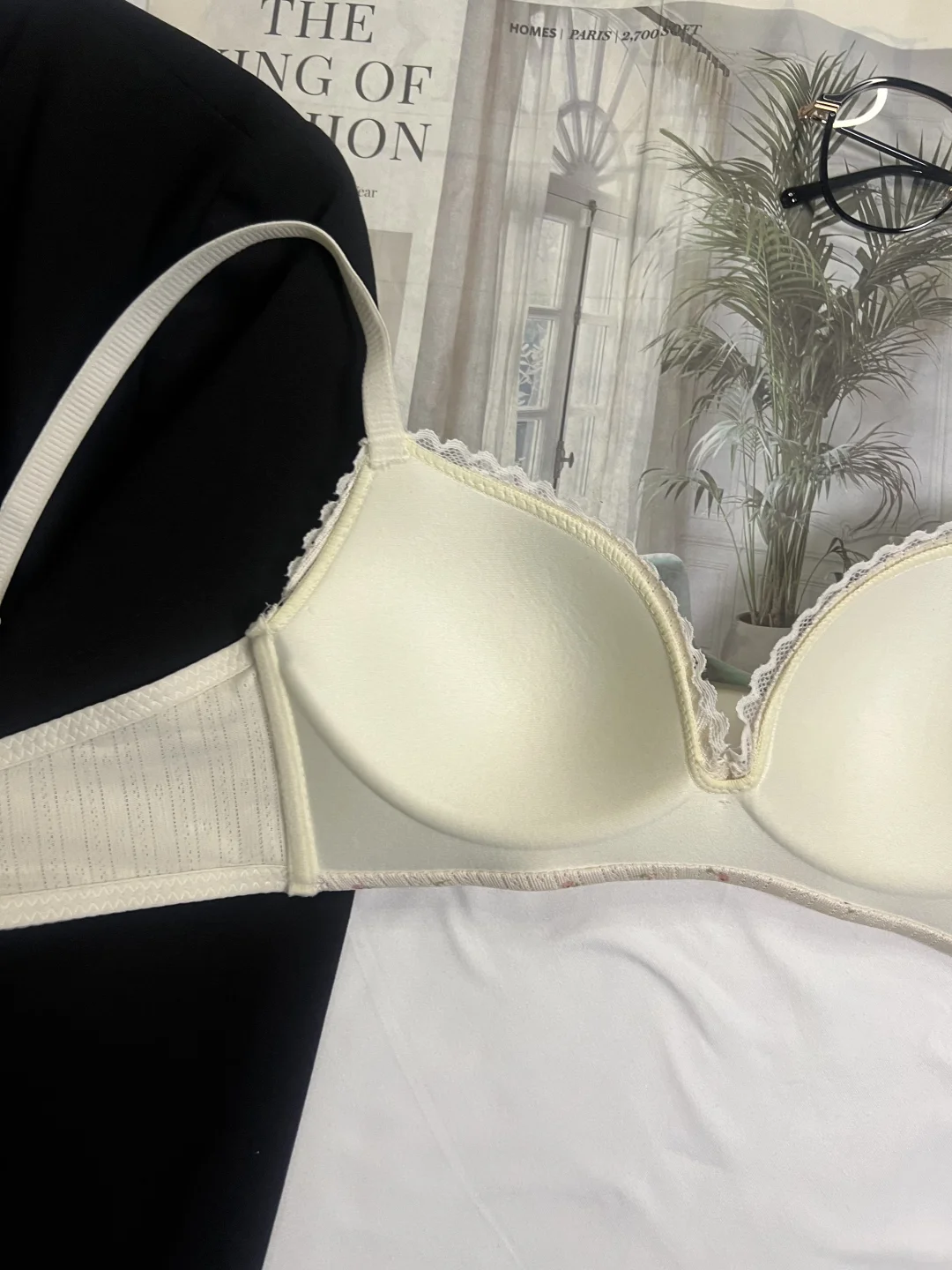 浅粉色蕾丝小胸内衣💕真的太美啦！好温柔哇