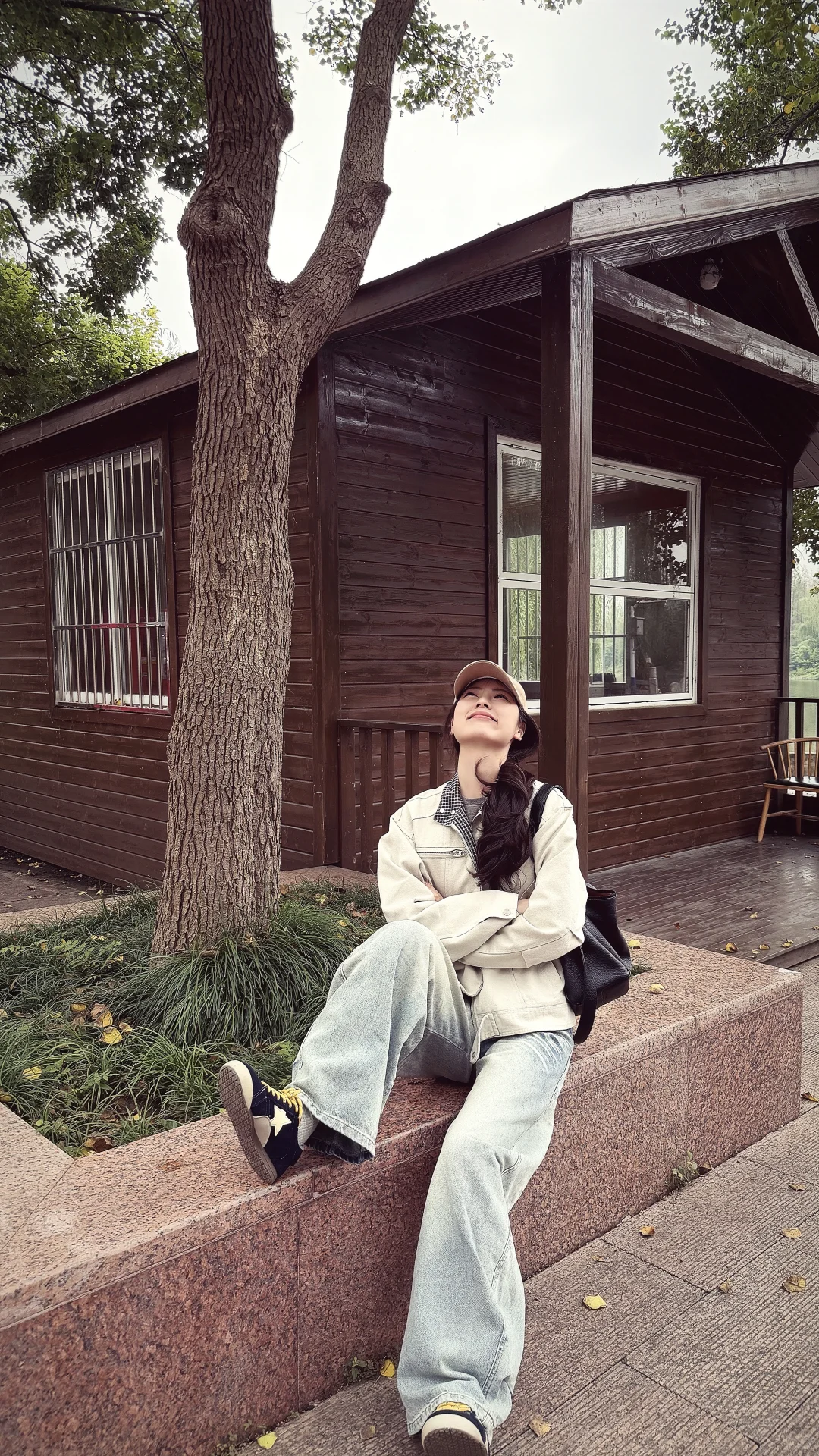 今天是休闲女孩