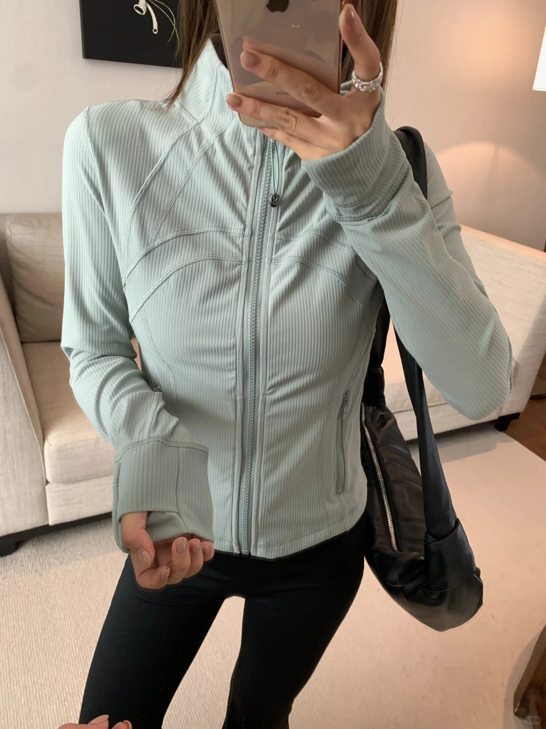 瑜伽出街两不误～😁