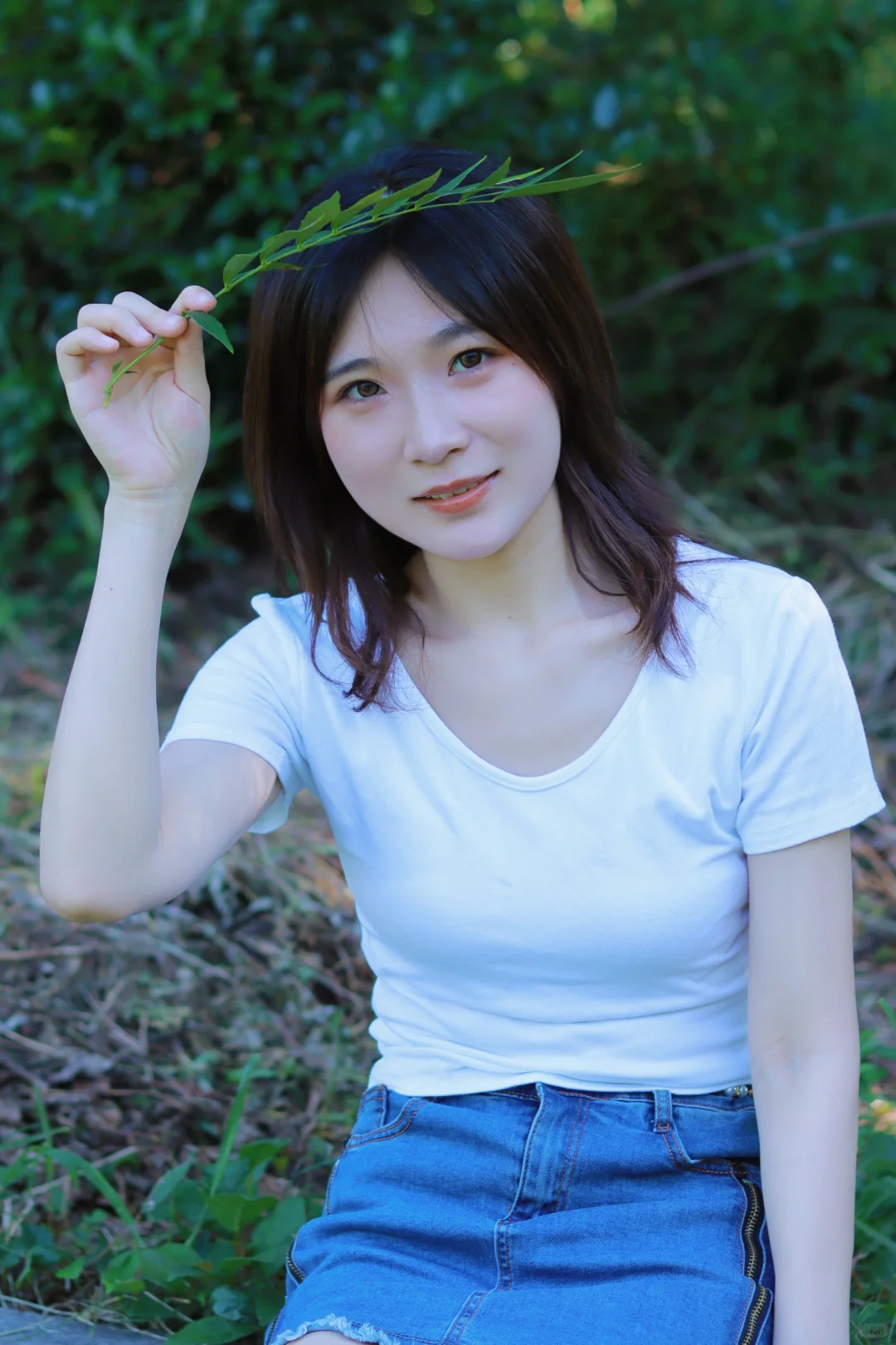 在户外的她真的很美！🍃