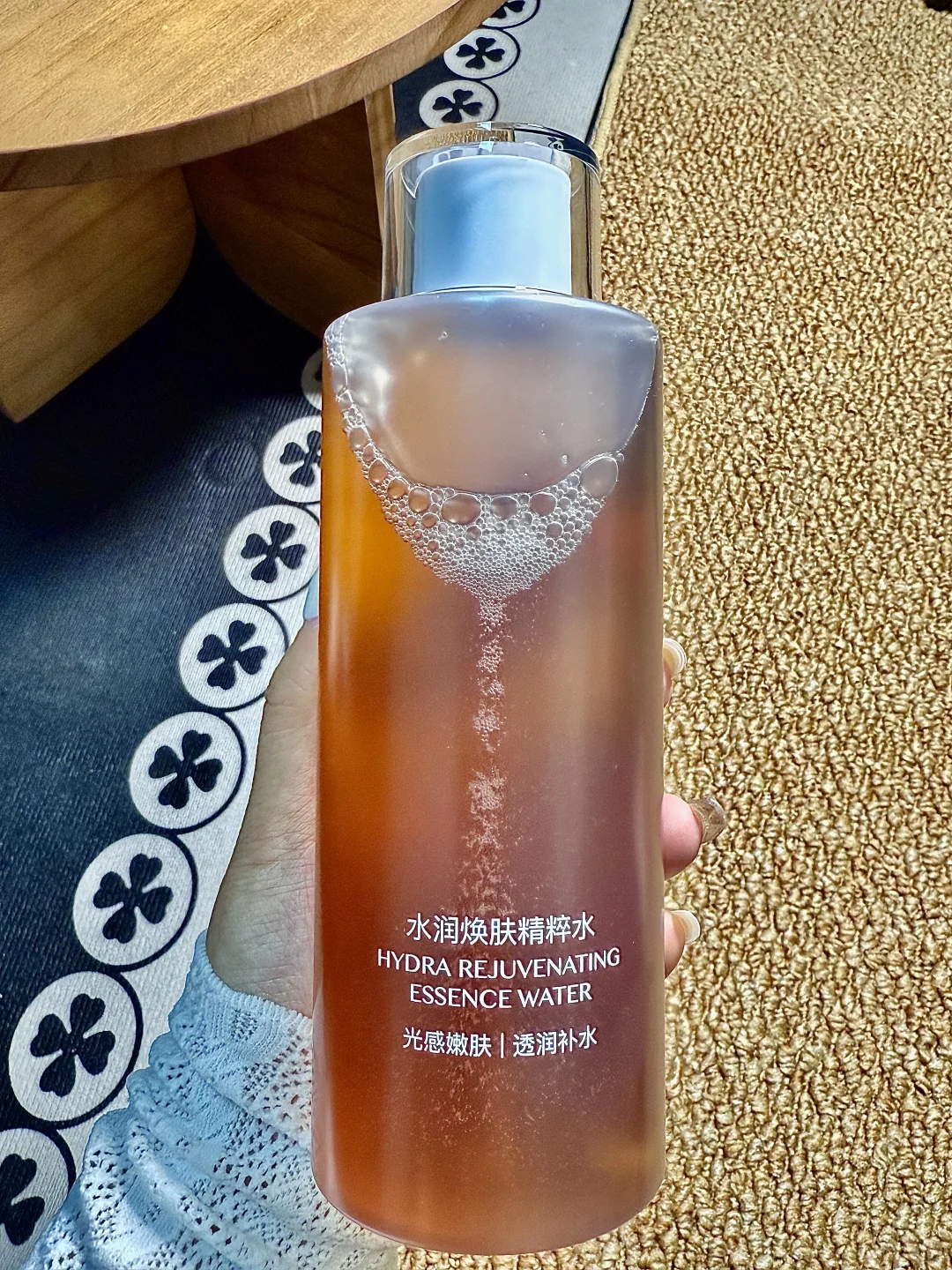 油皮亲妈！这瓶精粹水让我告别两小时氧化脸