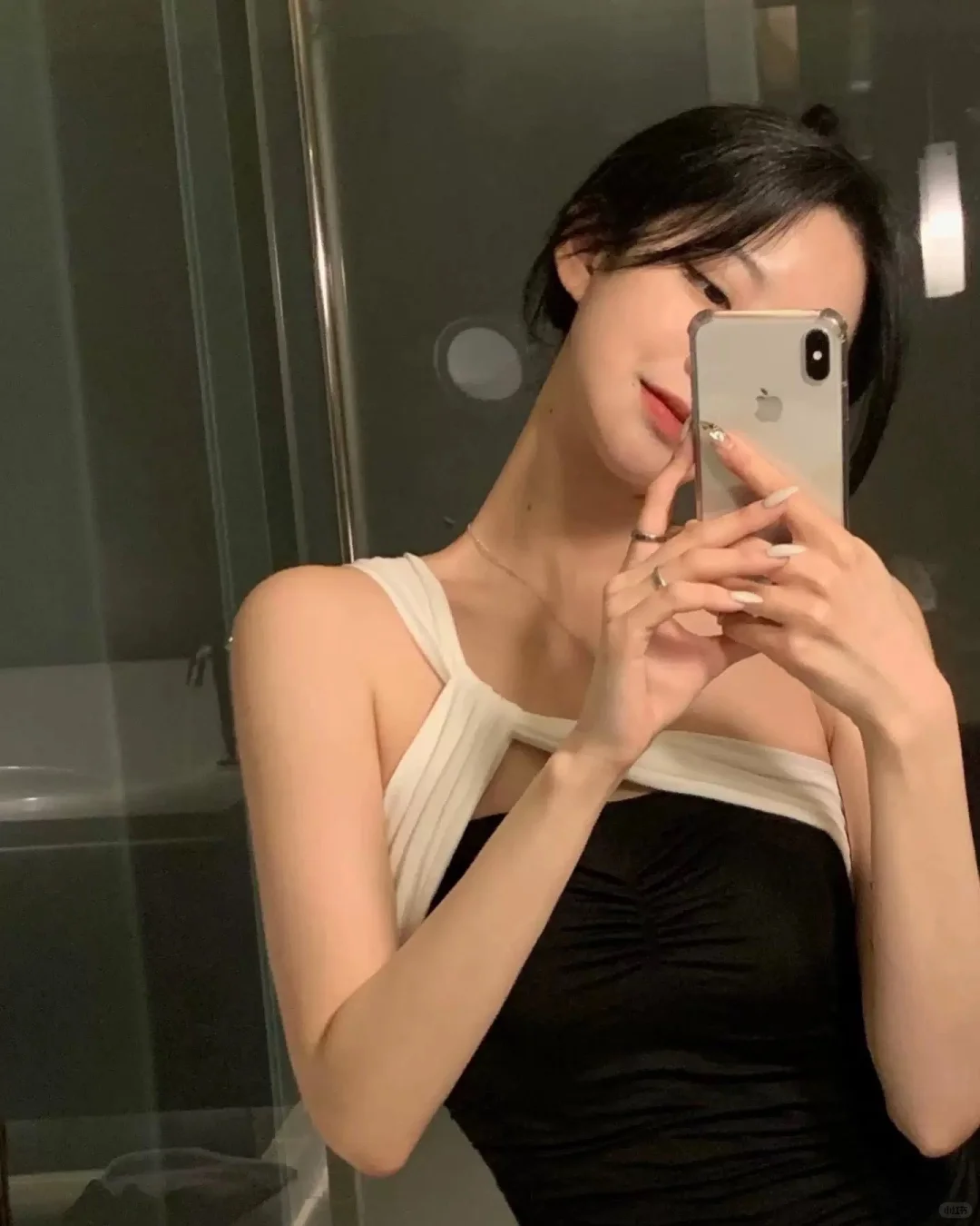 美死！找到了许妍同风格温泉泳衣🖤