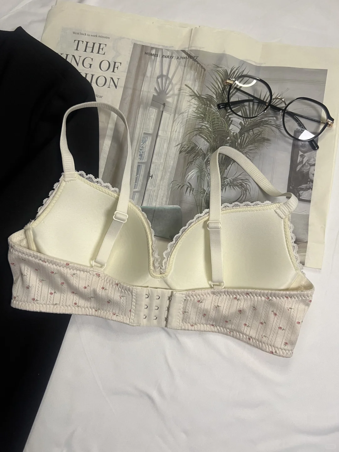 浅粉色蕾丝小胸内衣💕真的太美啦！好温柔哇