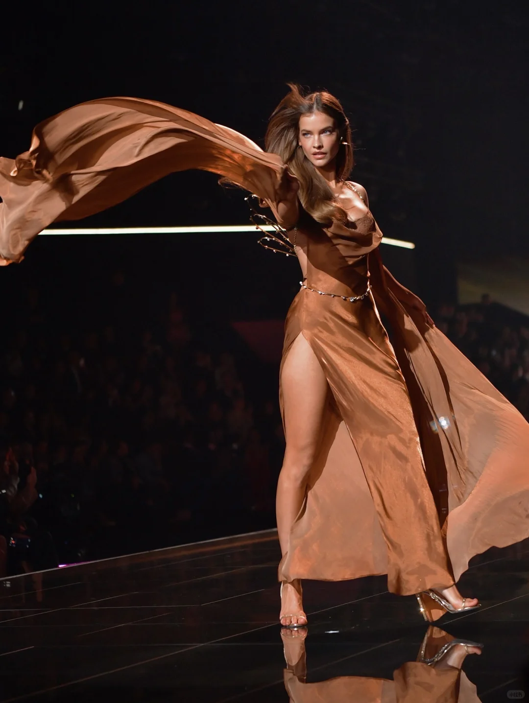 超模身材，太绝了！