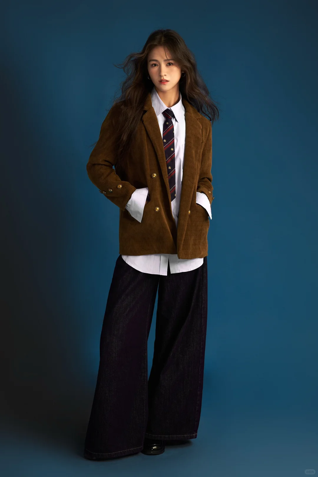 来一组不同感觉的look book，模特身高169