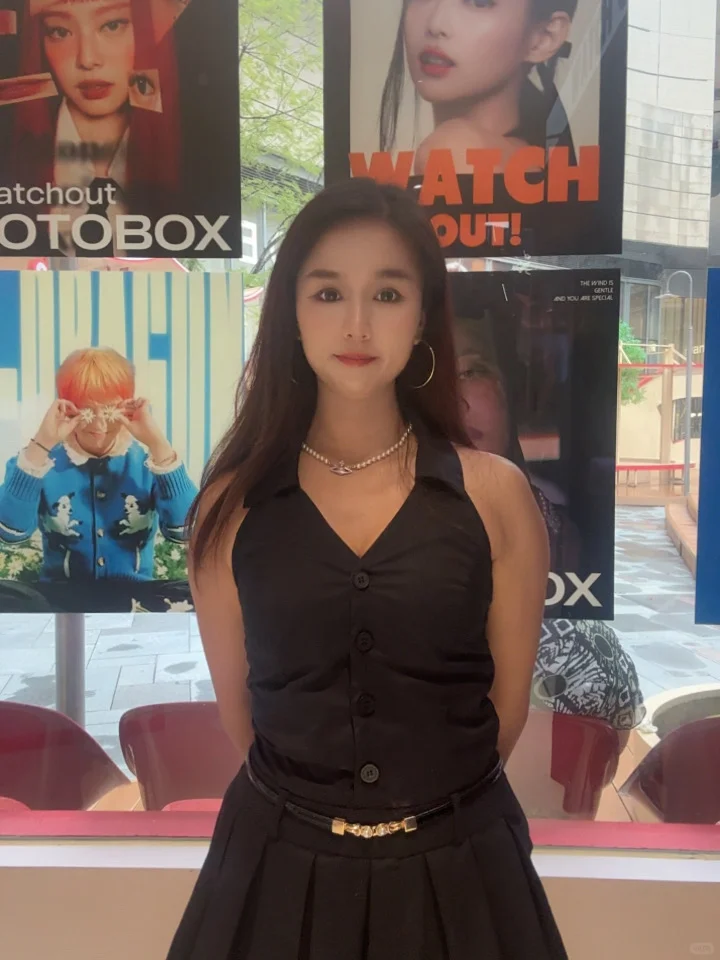 健身女的肌肉线条不是一朝一夕