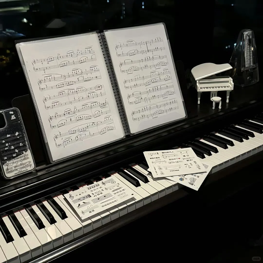 黑色系高级感背景图