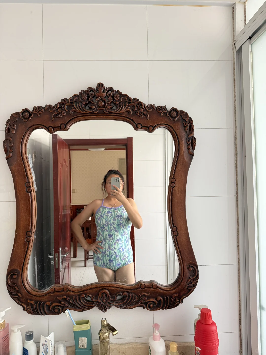 300斤微胖小女生可以游泳吗