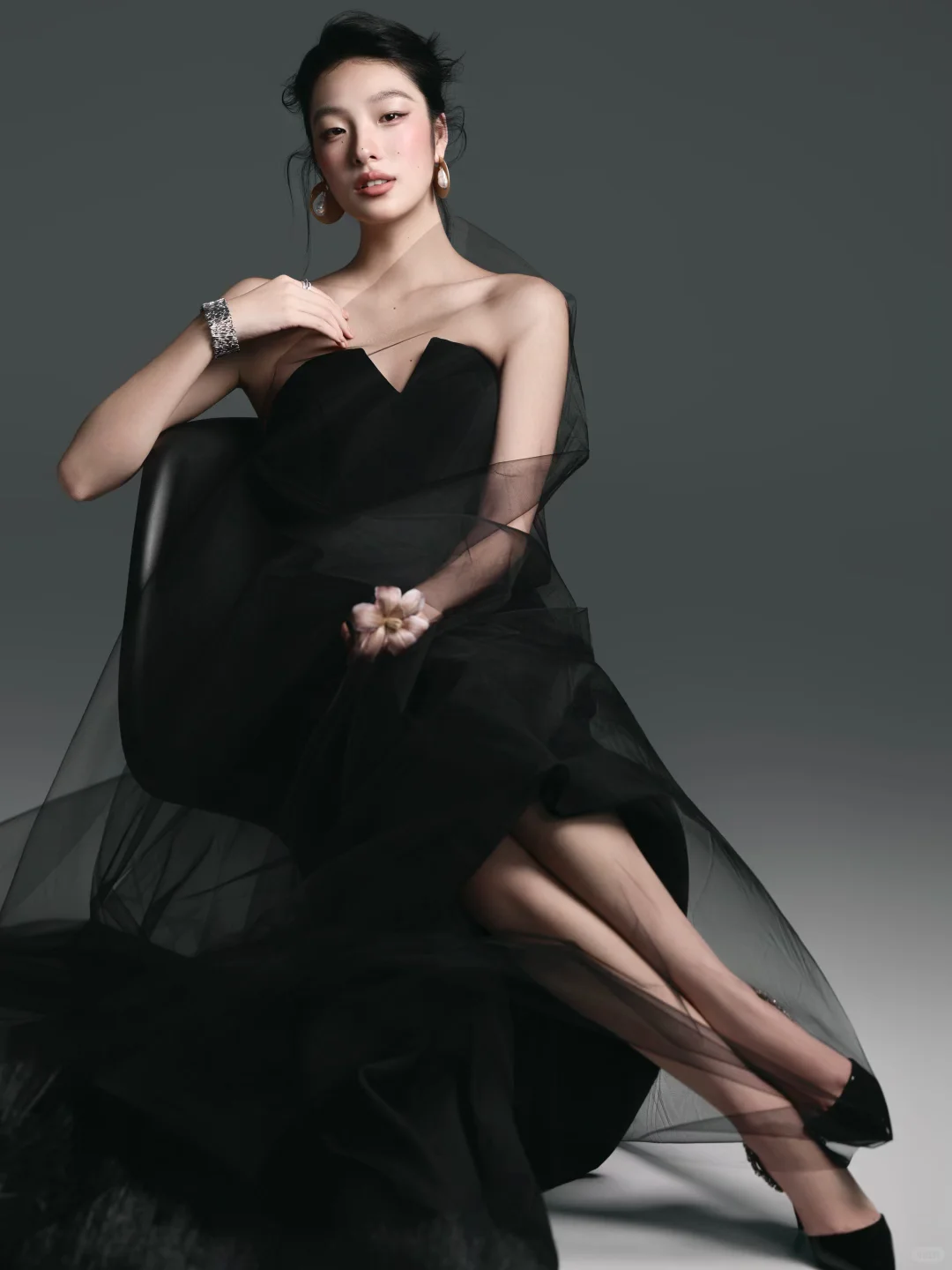 花絮vs成片｜酷飒女明星的肖像主纱