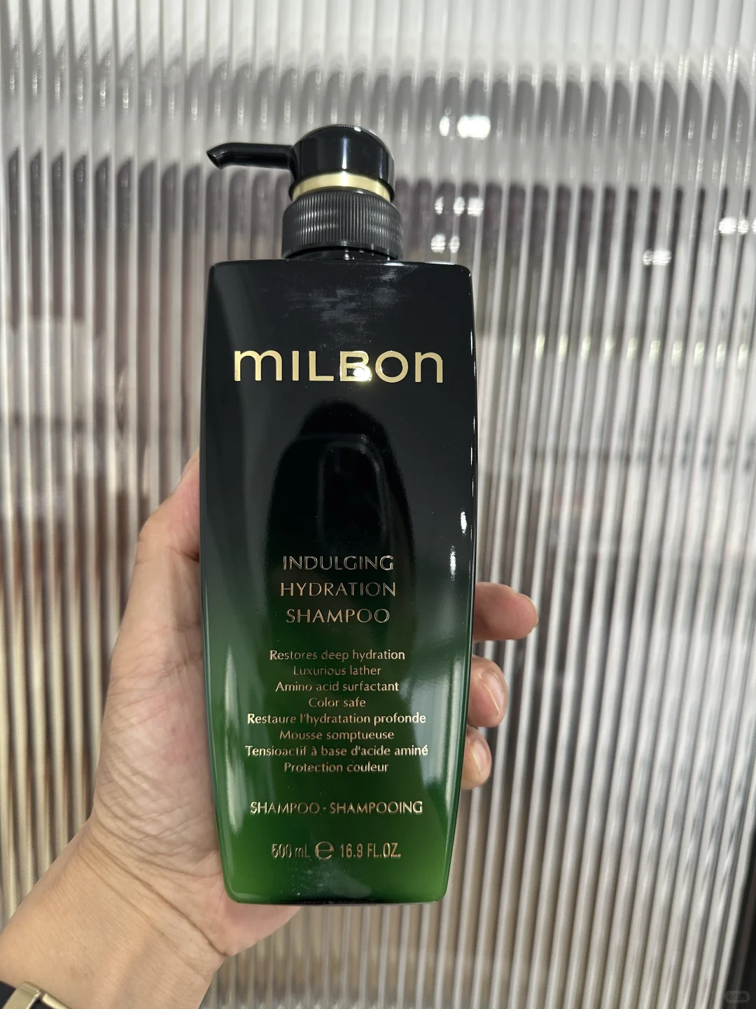 潜力热卖樱丽歌水润洗发水