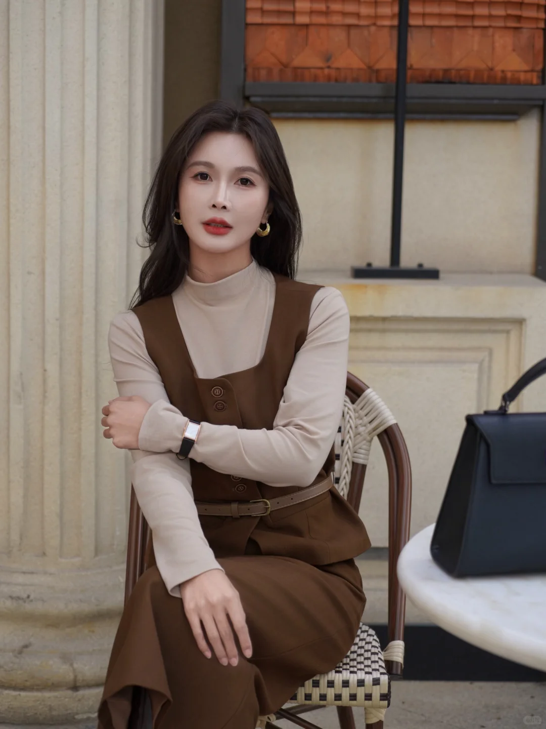 女律师通勤穿这套被同事夸！