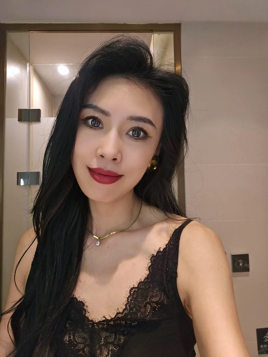 明艳大美人养成tips出差开始