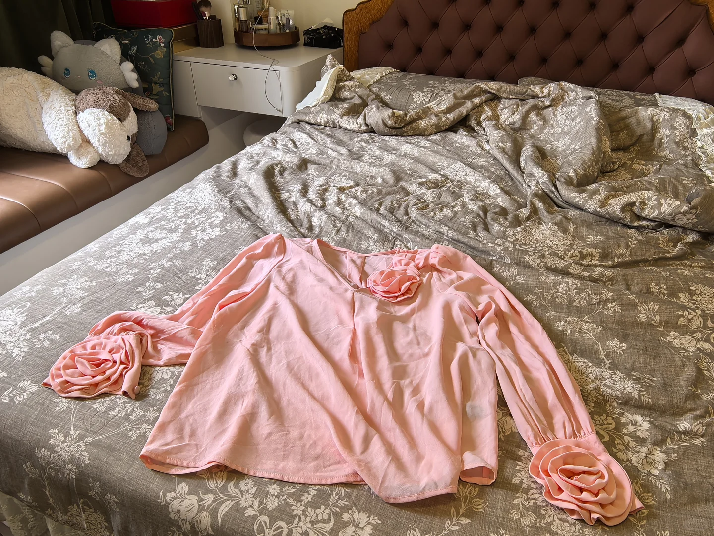 今天是一朵娇艳欲滴的玫瑰花🤭🤭