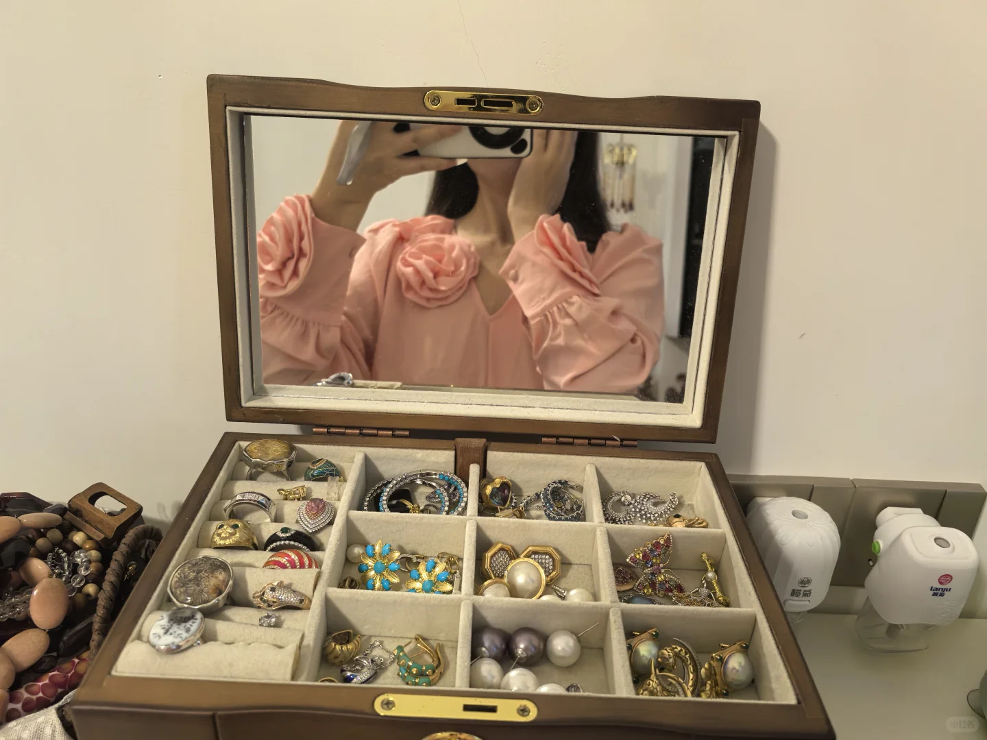 今天是一朵娇艳欲滴的玫瑰花🤭🤭