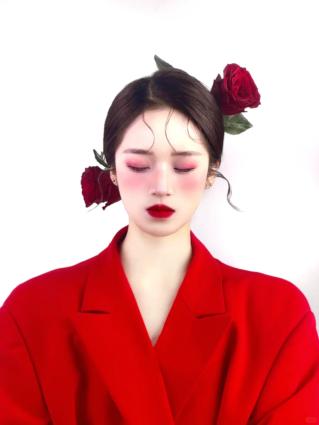 玫瑰少女 | 以玫瑰的名义盛，开娇艳美丽🌹