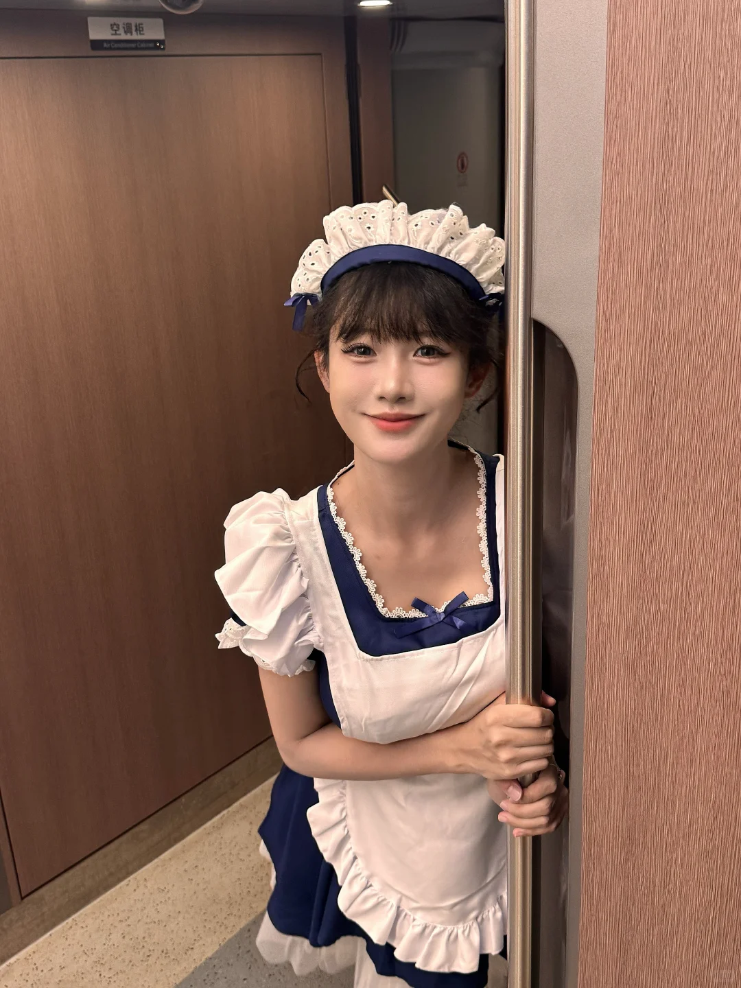 古早女仆坐地铁૮꒰ ⸝⸝ɵ̷̥̥᷅𖤋ɵ̷̥̥᷄⸝⸝ ꒱ა