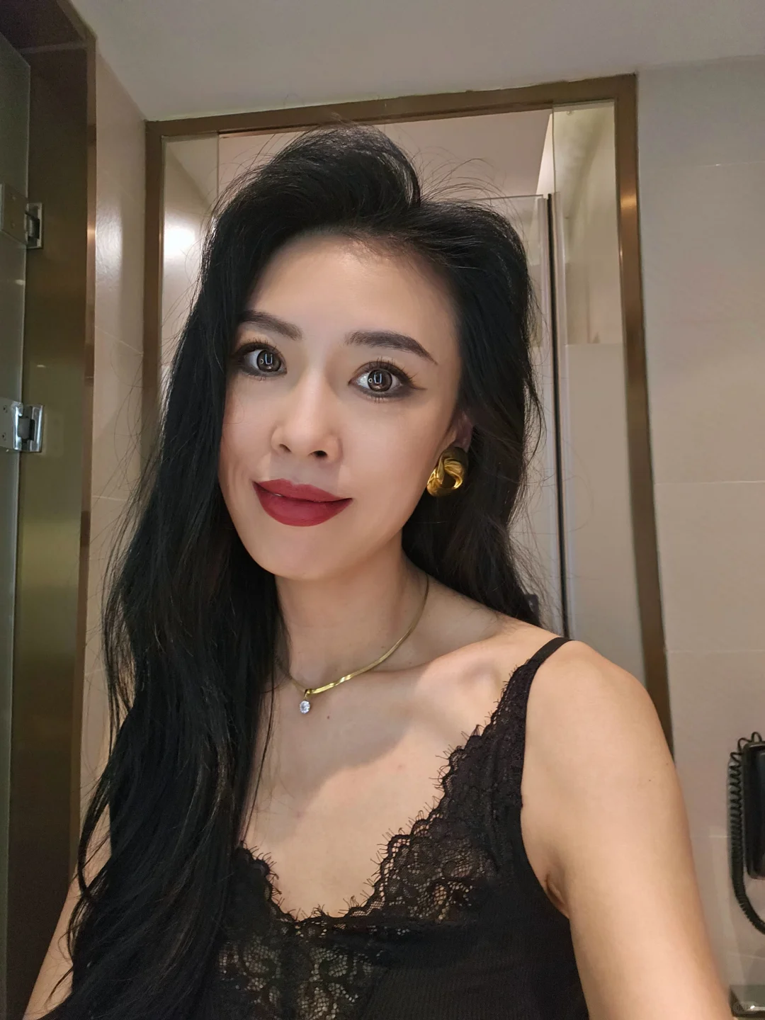 明艳大美人养成tips出差开始