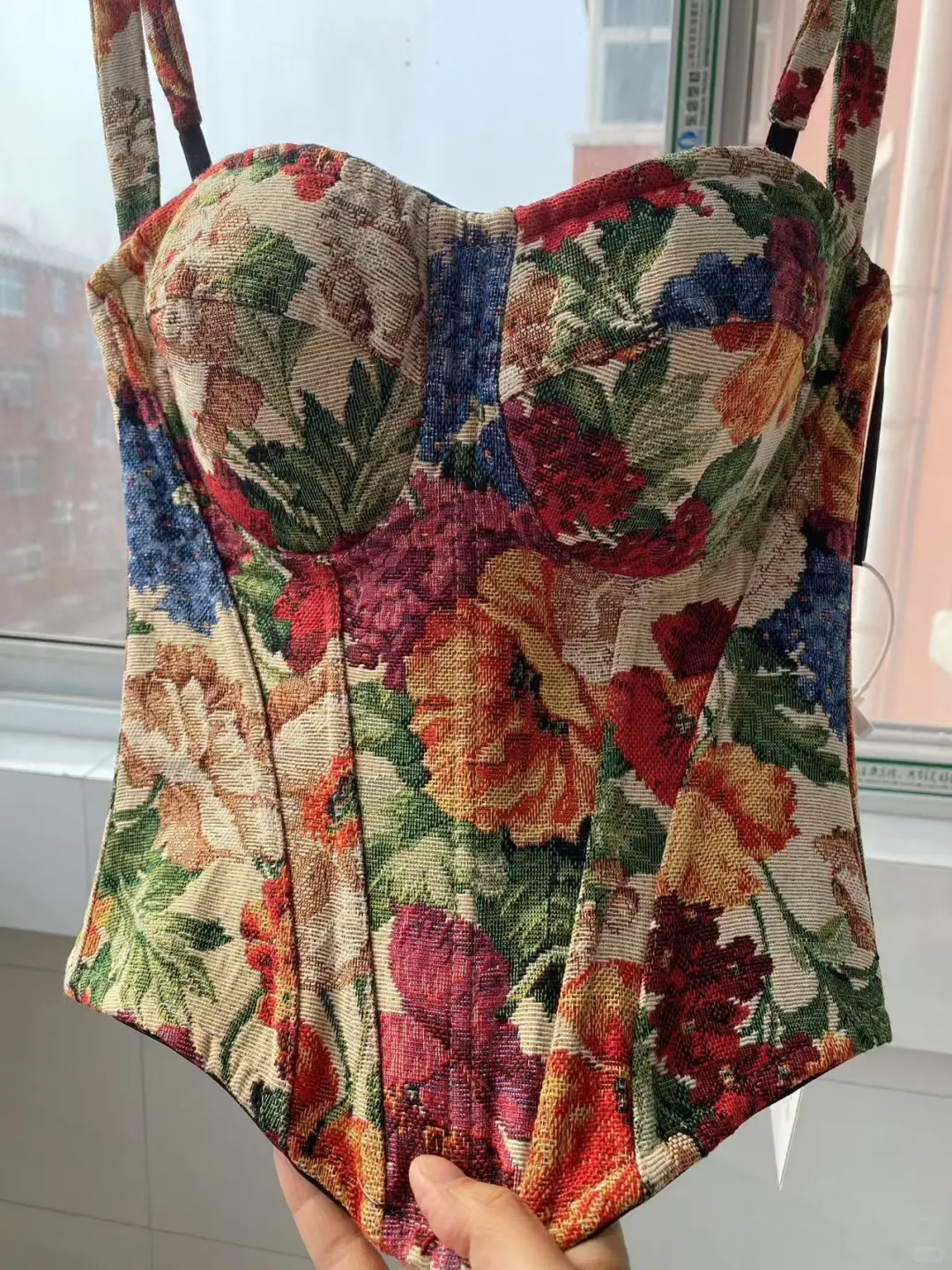 这件胸衣真的太美啦儿😍