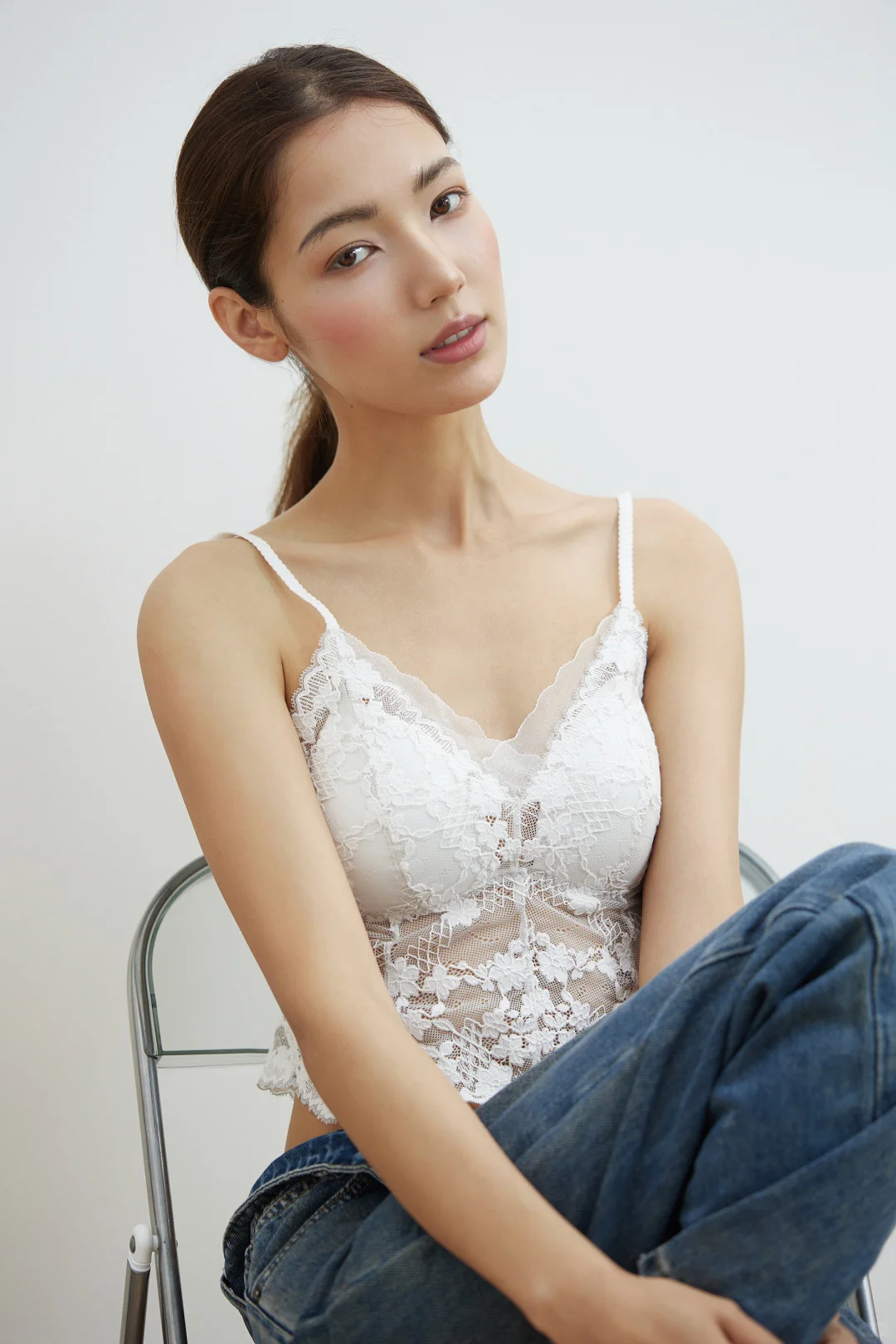 蕾丝胸衣拍摄📸穿出去会有异样目光吗