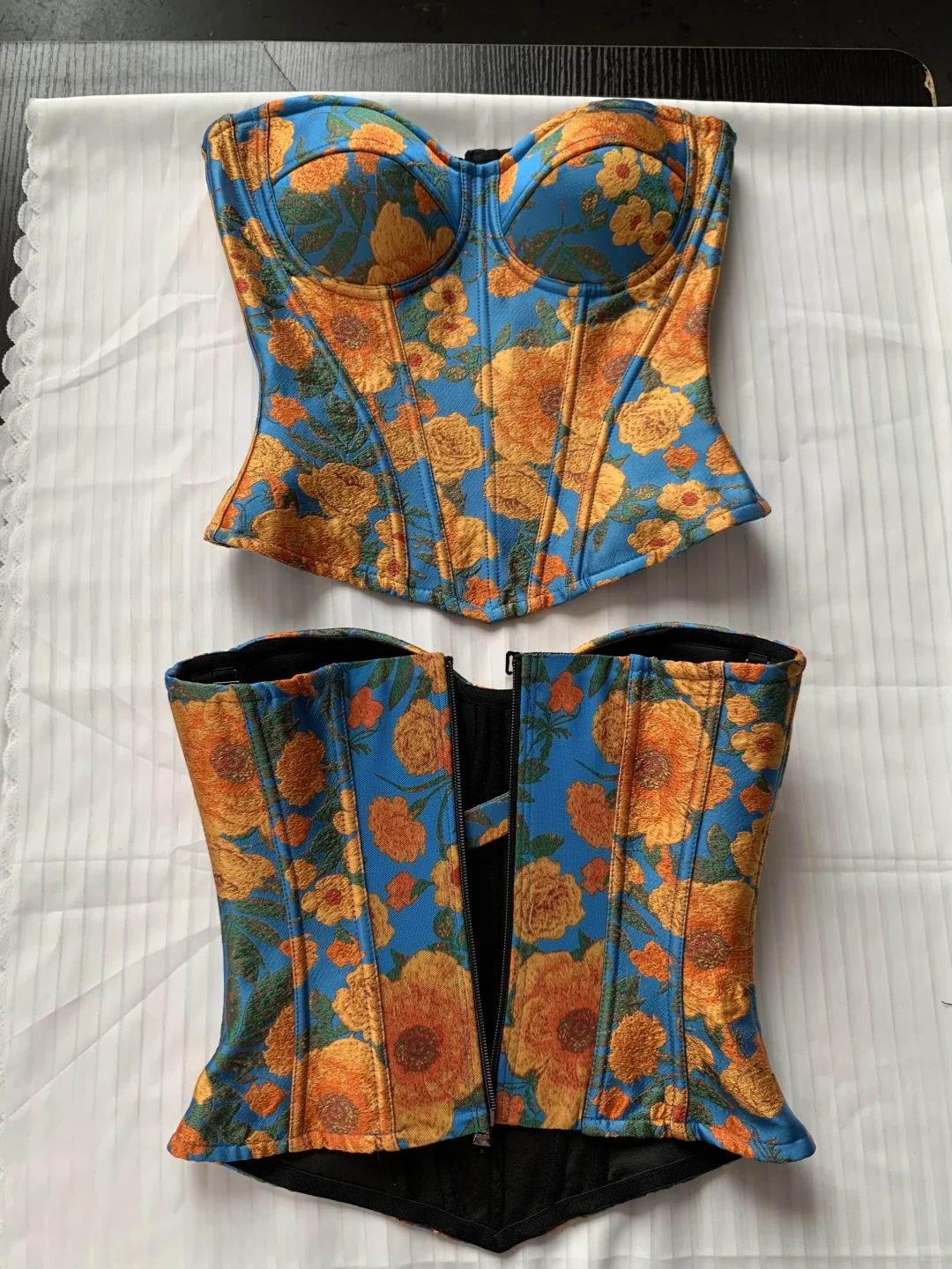 质感巨好的鱼骨胸衣！只需要一张多💰！！