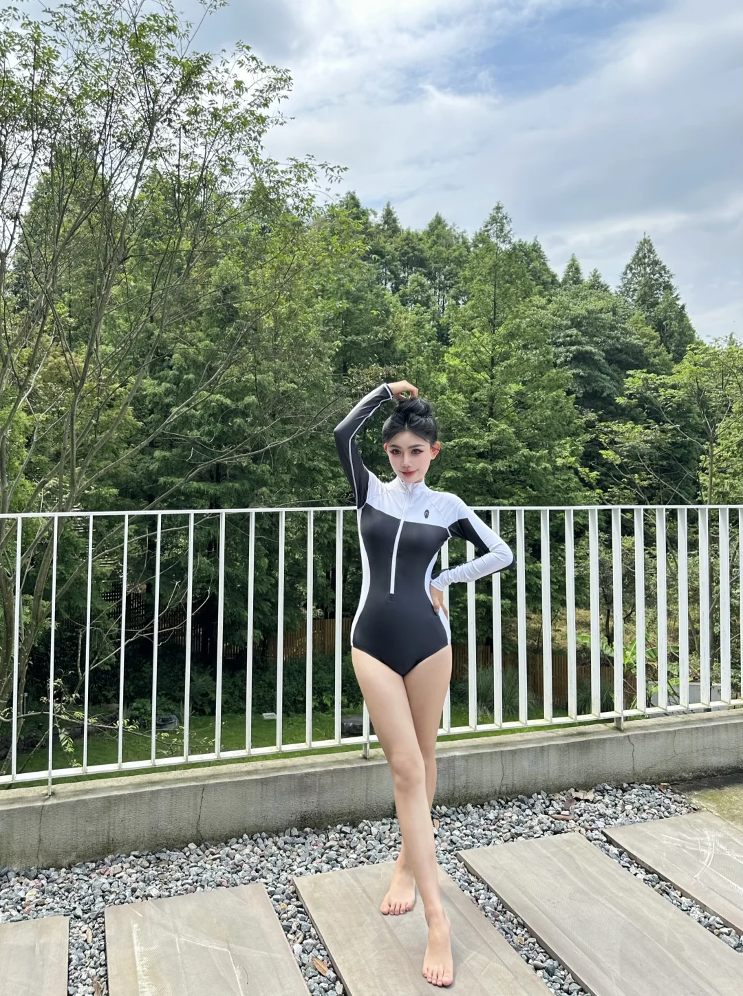 H变S只需要一件泳衣🩱