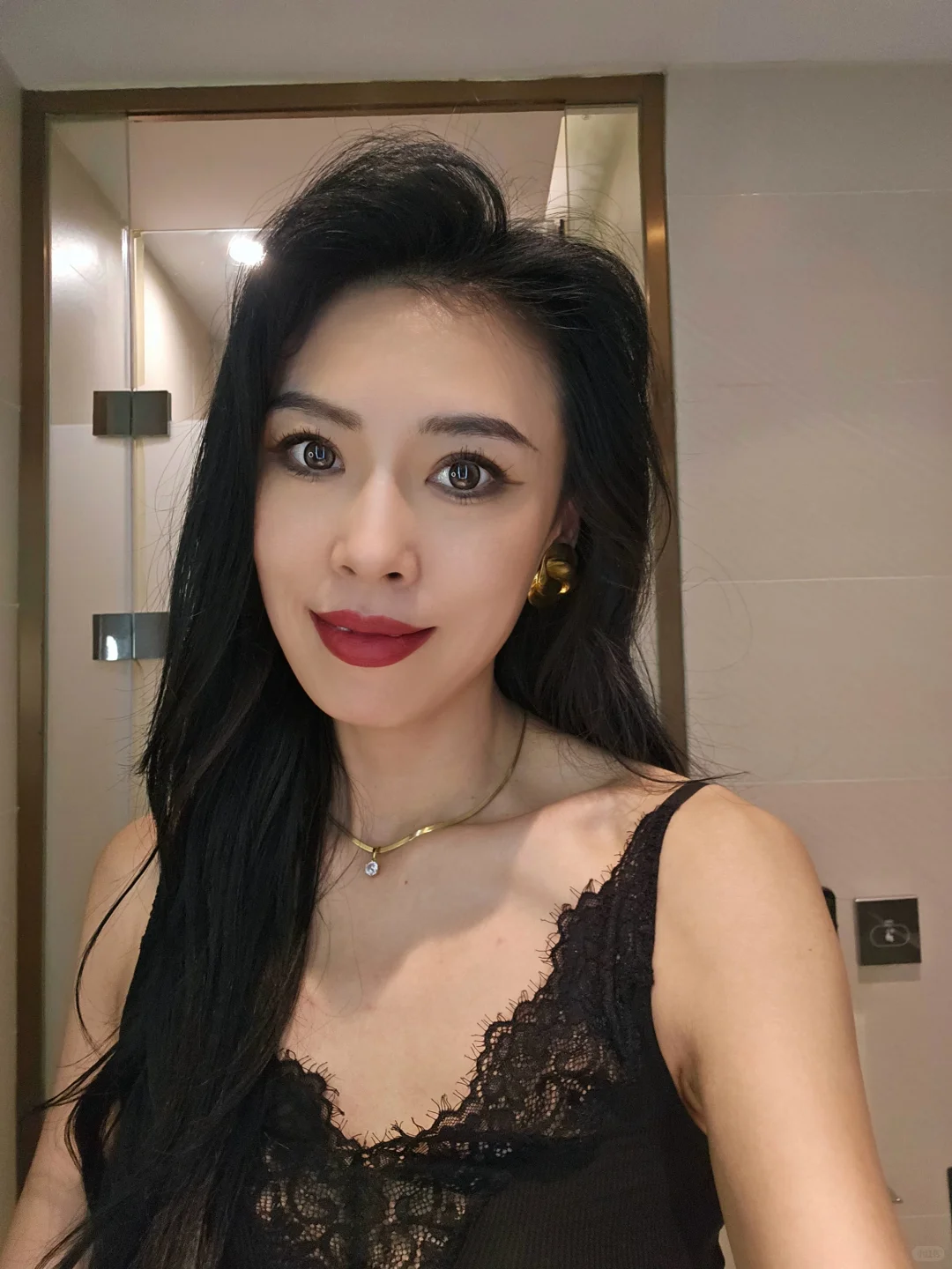 明艳大美人养成tips出差开始