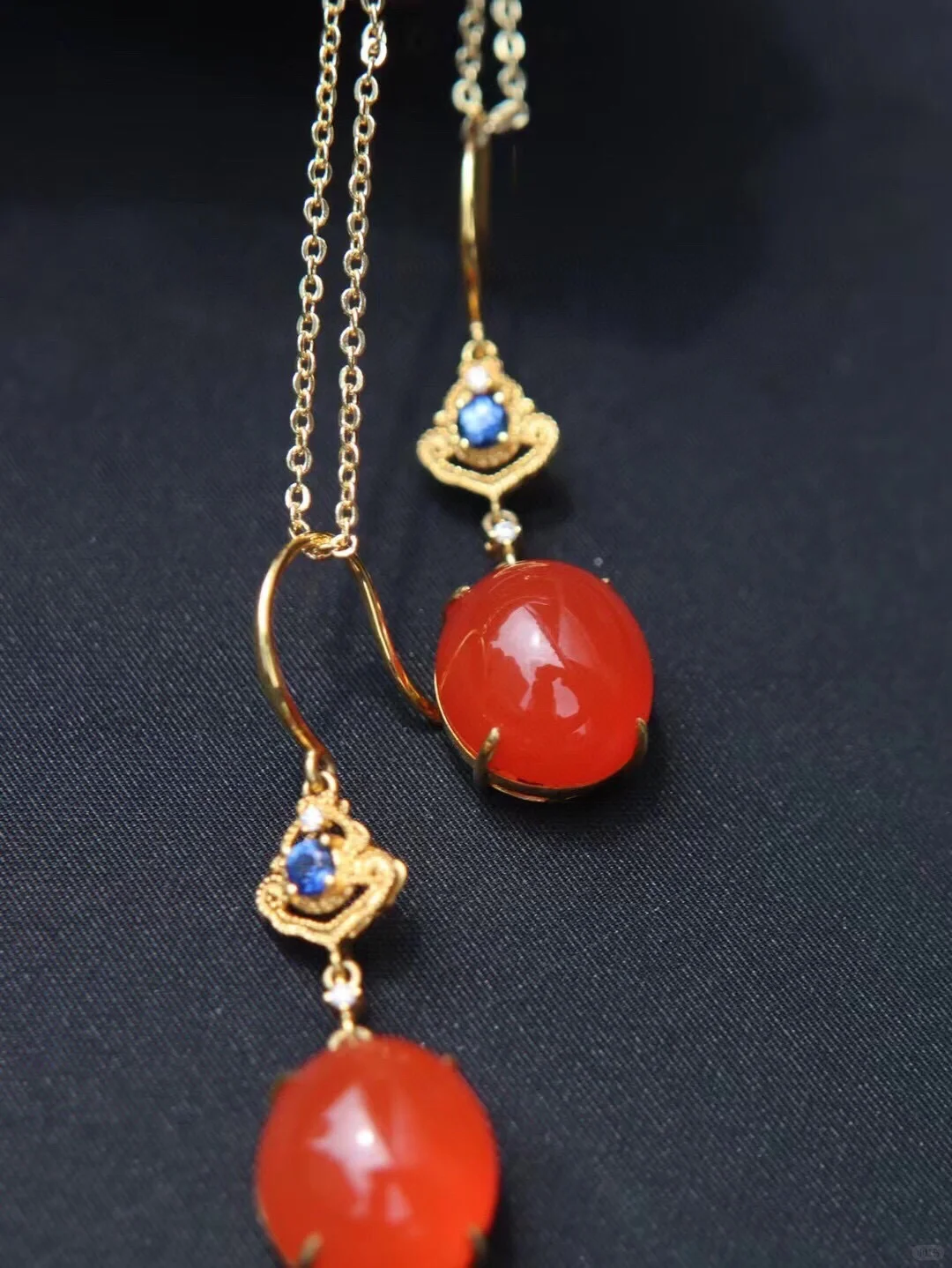 娇俏甜美的樱桃红耳坠🧚回头率也太高了❗