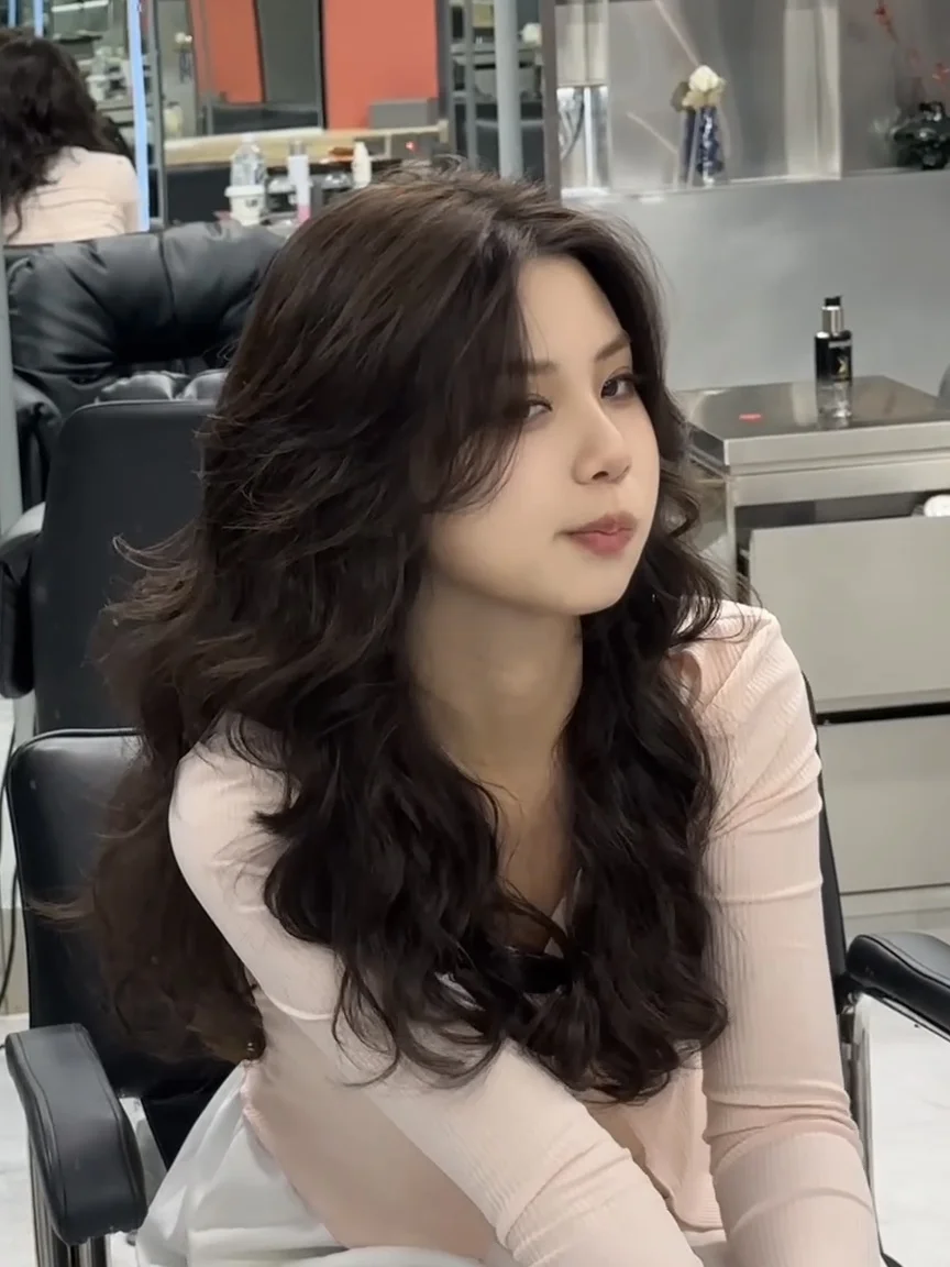 烫发就是当代女人的一场豪赌🫣一半美一半丑