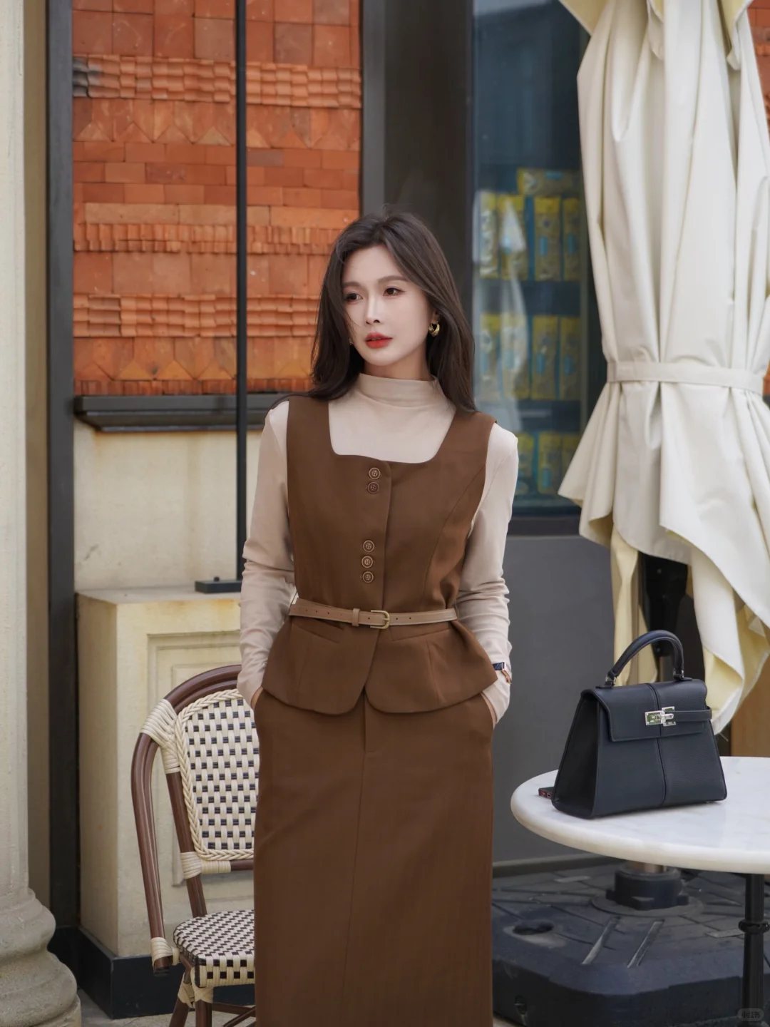 女律师通勤穿这套被同事夸！