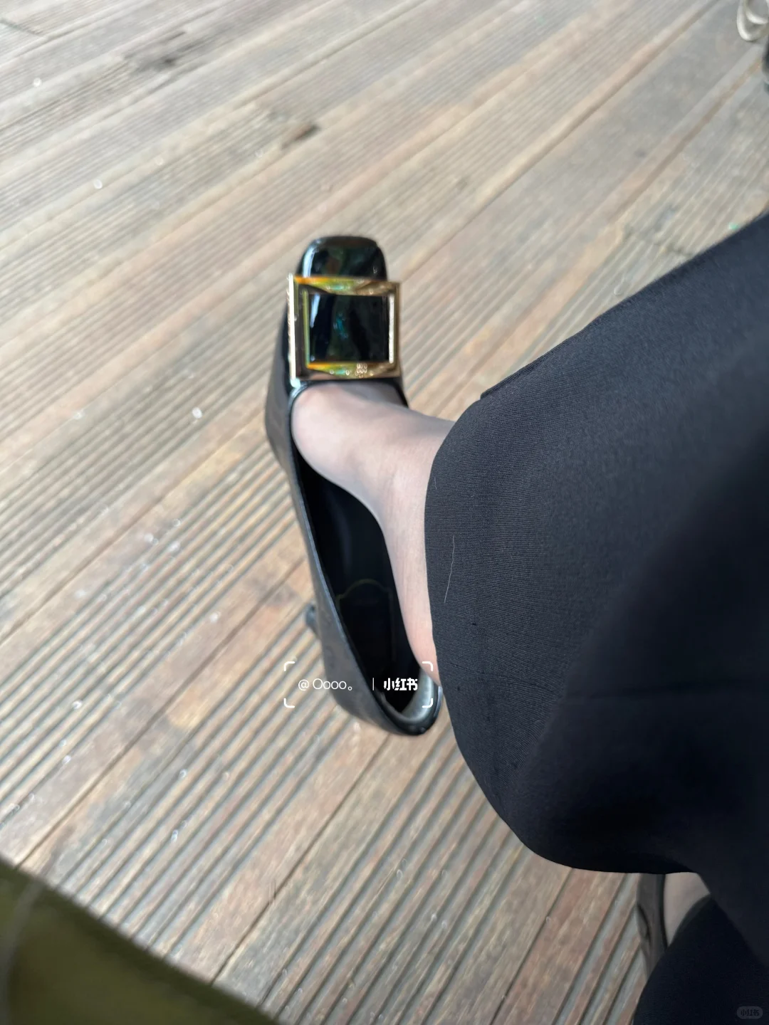 听腻了姐姐这个称呼。