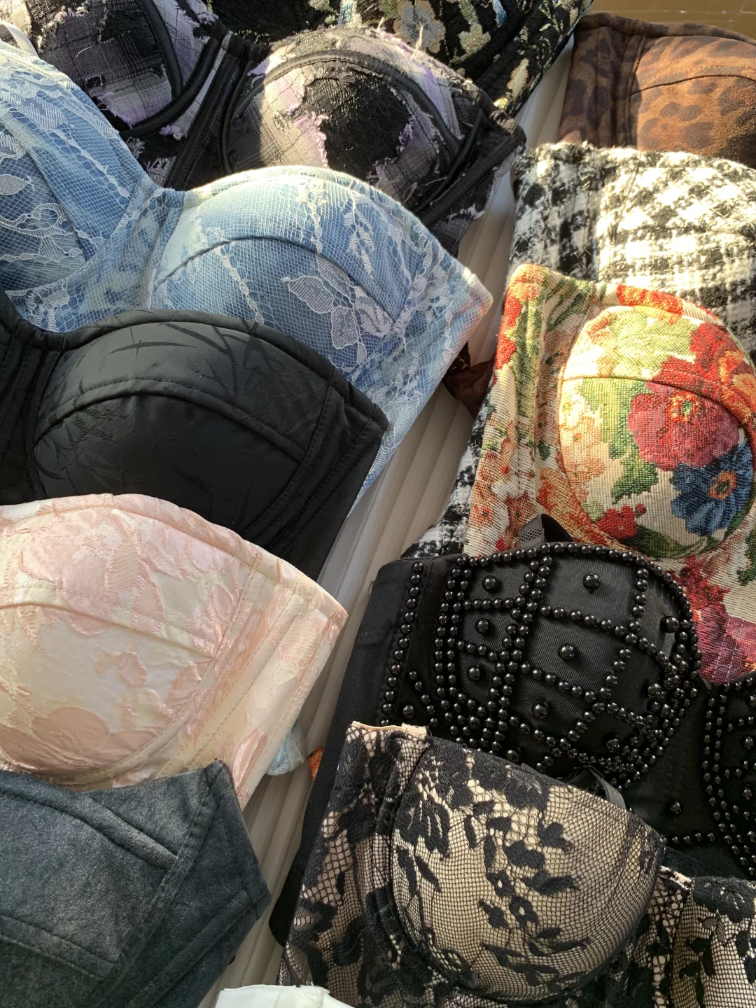 想找鱼骨胸衣源头工厂的朋友，来看这篇‼️