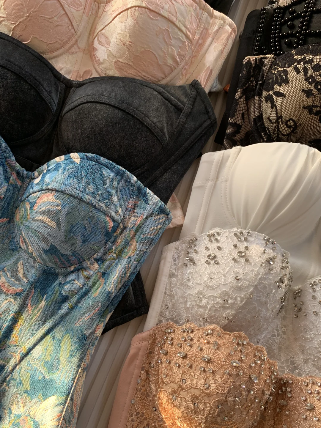 想找鱼骨胸衣源头工厂的朋友，来看这篇‼️