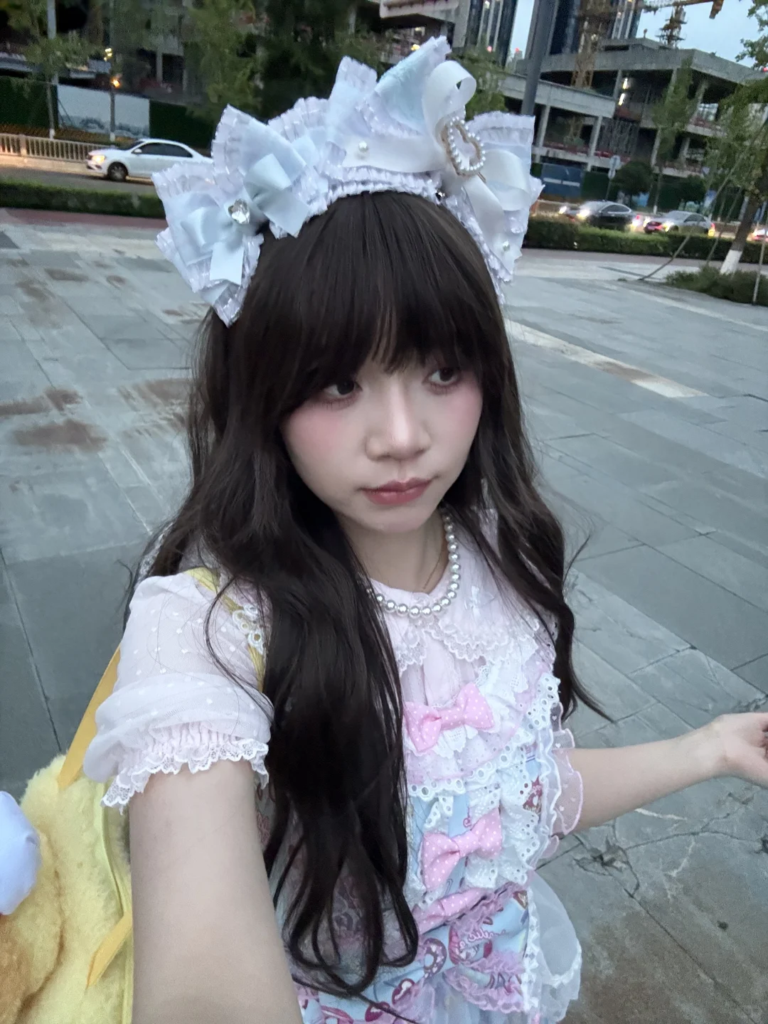 25岁穿lo会不会被说装嫩啊