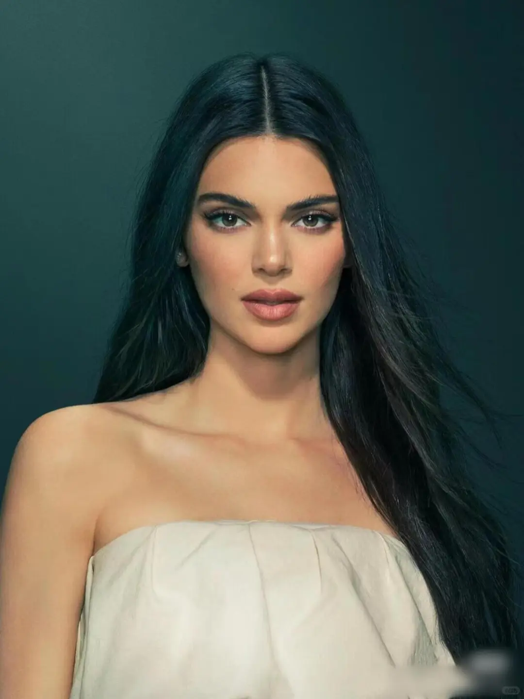 肯豆是家族里唯一一个没被“卡戴珊化”的