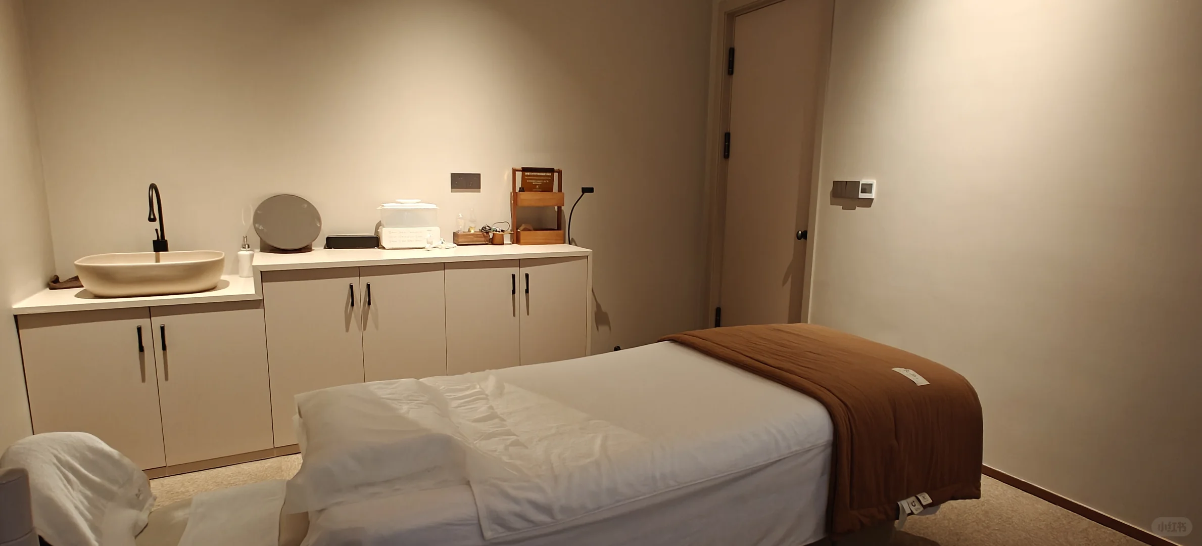 超姐家｜HLMR华利美人皮肤科学研究线下专业