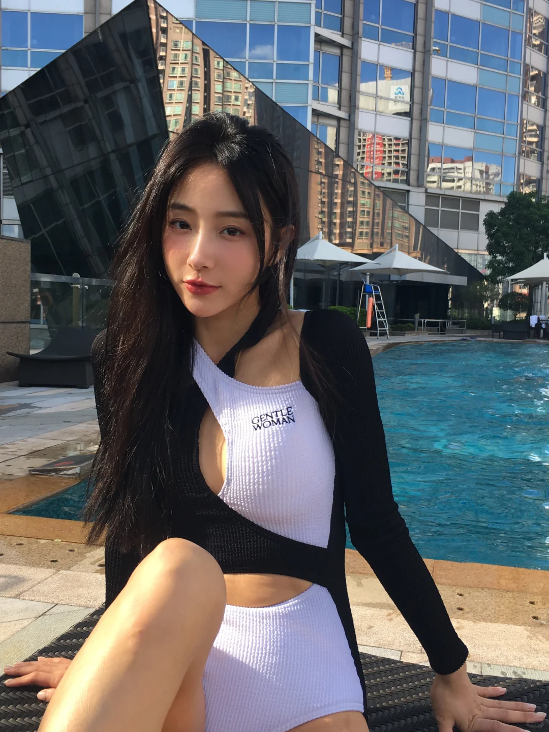 CCD拍酒店泳池｜秒变韩女