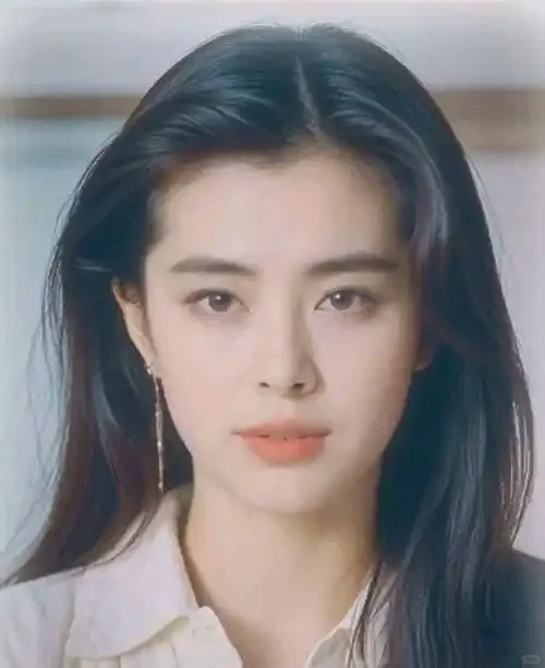 多少人心中的完美女生——王祖贤